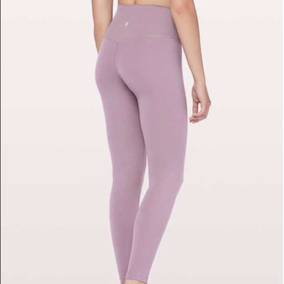 Dusty mauve aligns - Picture 2 of 4